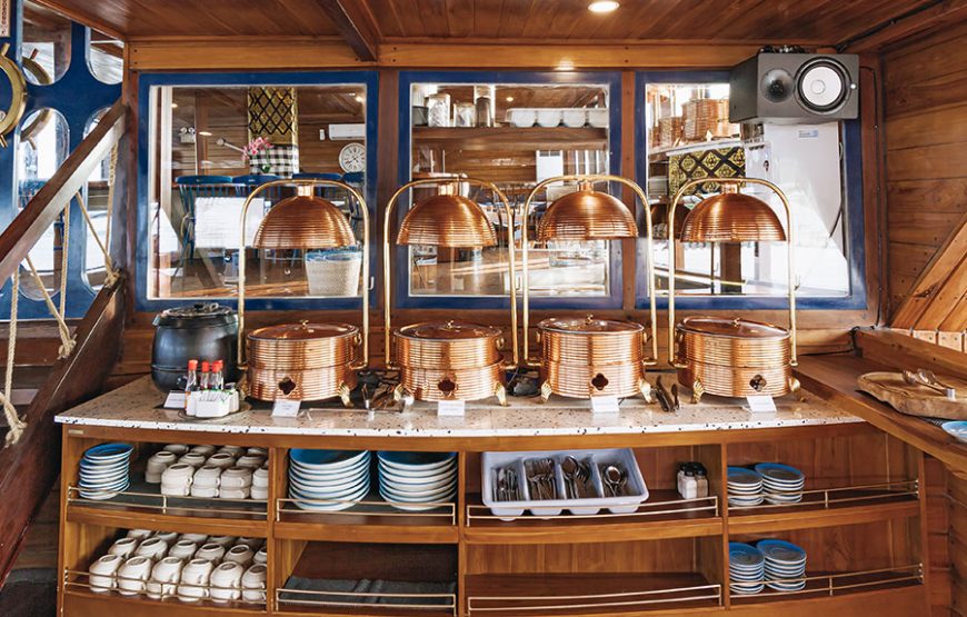 Phinisi Sunset Cruise｜선셋크루즈