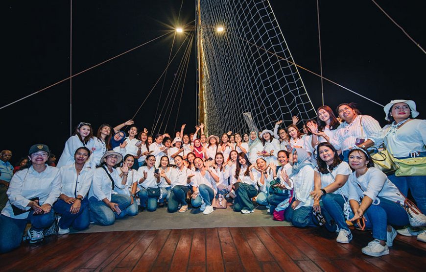 Phinisi Sunset Cruise｜선셋크루즈